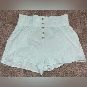 Simply Southern Women’s M/L short mint green lightweight cotton